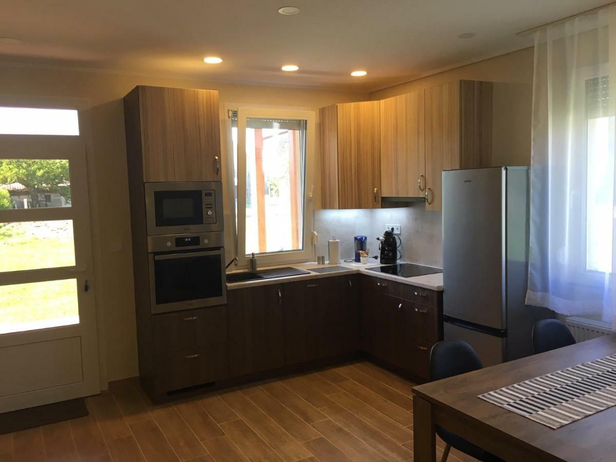 Вилла Konrad Apartman Балатонмариафюрдё Экстерьер фото